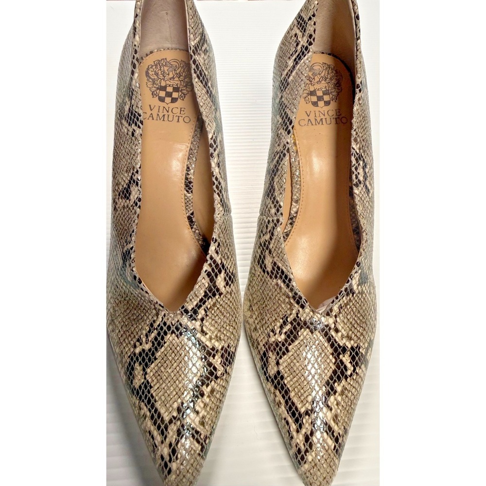 Vince Camuto Snake Print Pointed Toe Pumps Heels Women's Size 8.5 M